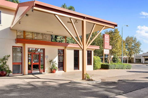 Econo Lodge Griffith Motor Inn - Accommodation Gladstone 1