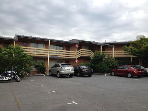 Essendon Motel - Accommodation Gladstone 2