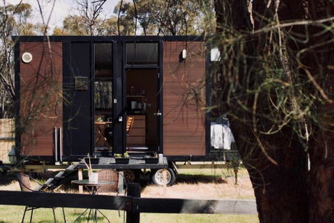 El Caballo Tiny Escape By Tiny Away - Accommodation Gladstone 0