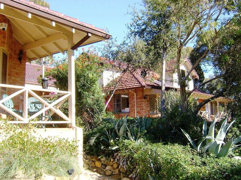 Eleebana Guest House - Accommodation Gladstone 1