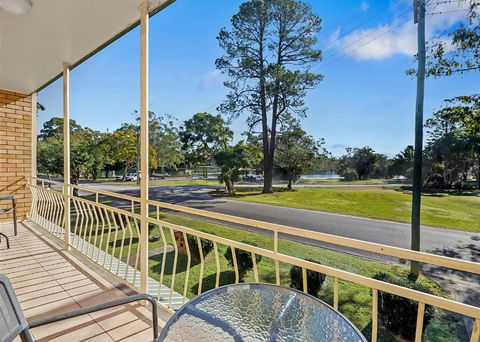 Ernora Court - Accommodation Gladstone 0