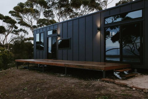 Essence Kangaroo Island - Tiny Home American River - Accommodation Gladstone 4