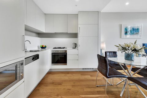 Fabulous Corporate Apartment Macquarie Park M907 - Accommodation Gladstone 1