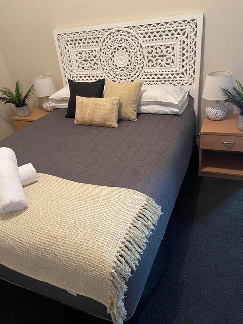 Federal Hotel - Accommodation Gladstone 4