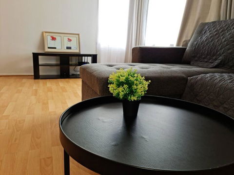 Four Bedroom House With Free Parking On Site - Accommodation Gladstone 4