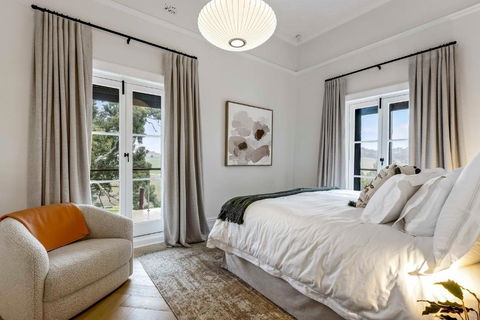 Gawler Park Estate - Accommodation Gladstone 2