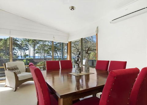 George Bass Drive A Well Kept Secret - Accommodation Gladstone 4