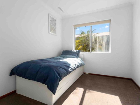 Getaway Villa 2br, Sleeps 4, Near Beach - Accommodation Gladstone 4