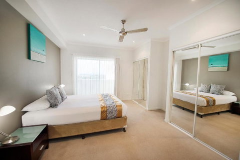 Gladstone City Central Apartment Hotel Official - Accommodation Gladstone 2