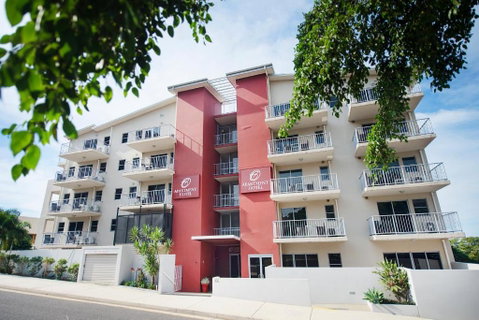 Gladstone City Central Apartment Hotel Official - Accommodation Gladstone 0
