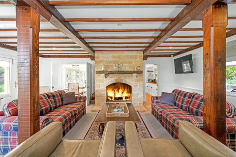 Glen Regan Berrima - Accommodation Gladstone 3