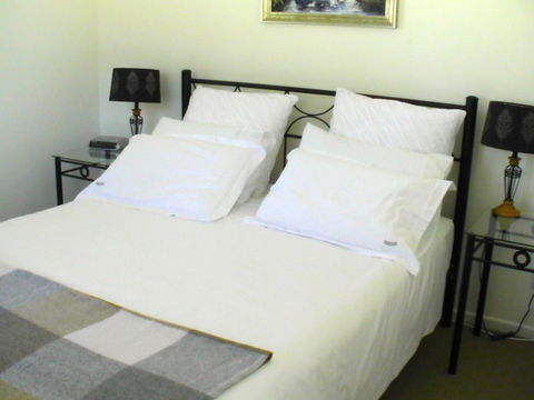Glen Waverly Farmstay - Accommodation Gladstone 4