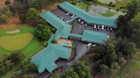 Golf Club Motor Inn Wingham - Accommodation Gladstone 2