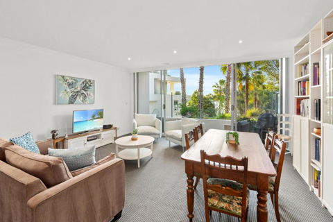 Gorgeous 2-Bed Unit Near Riverside Parks - Accommodation Gladstone 0