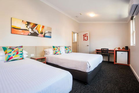 Granville Hotel - Accommodation Gladstone 2