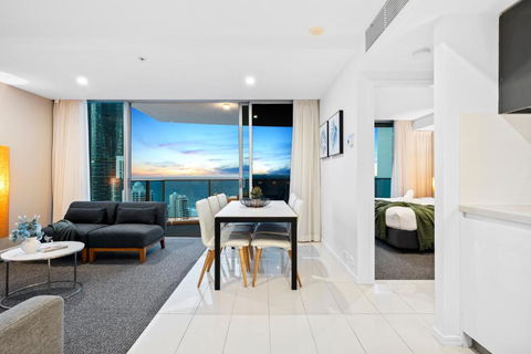 H Residences - Ocean View - Self Contained & Privately Managed Apartment - Wow Stay - Accommodation Gladstone 4