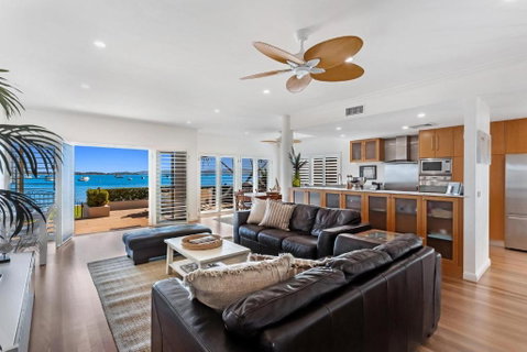 H3 Port Stephens - Accommodation Gladstone 3