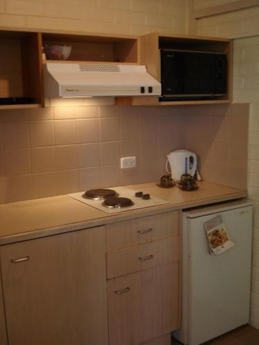 H & D Apartments - Accommodation Gladstone 1