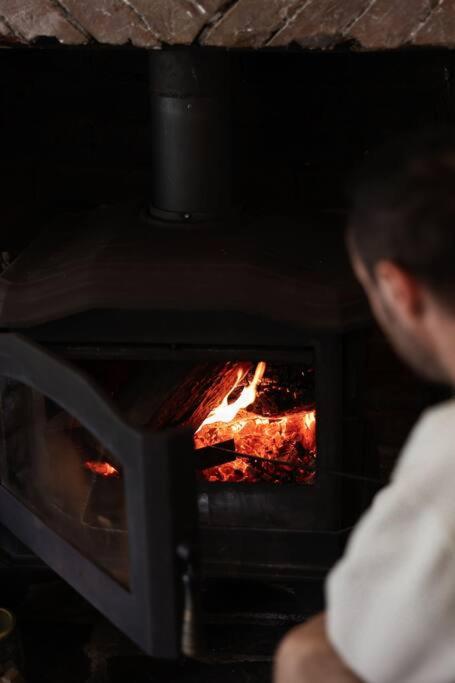 Herrings House, An Iconic Designer Nature Retreat - Accommodation Gladstone 2