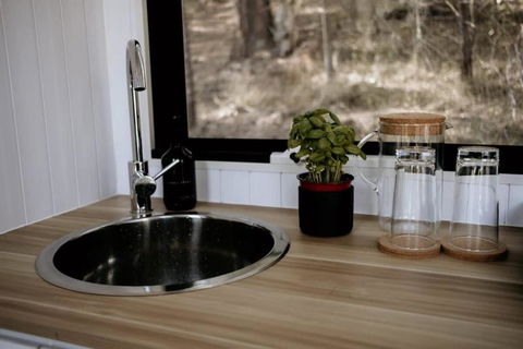 Hidden Creek Tiny Home By Tiny Away - Accommodation Gladstone 2