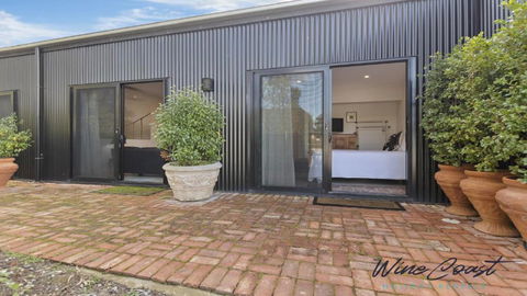 Hideaway Nook By Wine Coast Holiday Rentals - Accommodation Gladstone 1