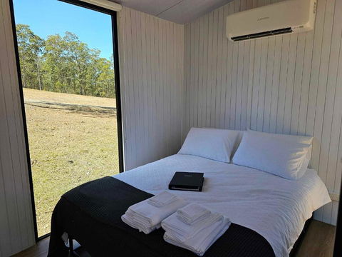 Hillside Cottage By Tiny Away - Accommodation Gladstone 3