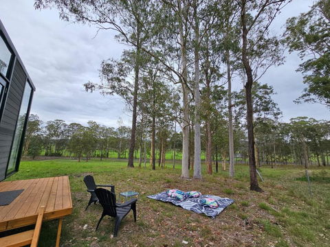 Hillside Cottage By Tiny Away - Accommodation Gladstone 2