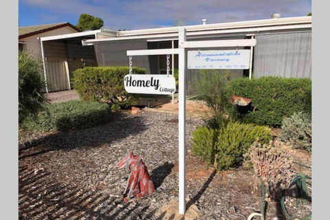 Homely Cottage - Accommodation Gladstone 3