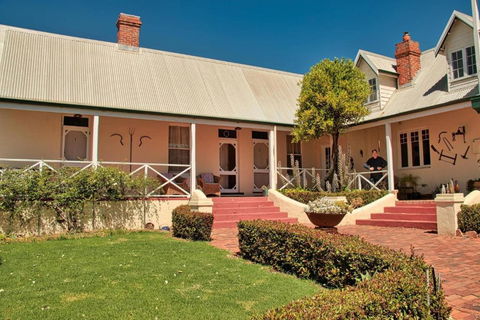 Hope Farm Guesthouse - Accommodation Gladstone 1