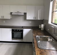 Airlie Getaway Unit 2 - Accommodation Gladstone