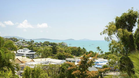 Airlie Harbour Apartment - Airlie Beach - Accommodation Gladstone 1
