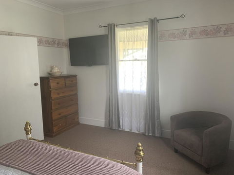 Akoonah Cottage - Accommodation Gladstone 1