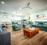Alarks Nest Bed and Breakfast - Accommodation Gladstone