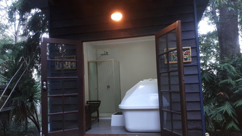 Alaya Escape - Accommodation Gladstone 3