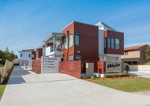 Albany Waves - Accommodation Gladstone 1