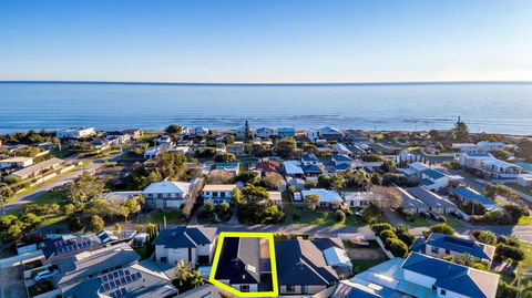 Aldinga Beach Experience - Accommodation Gladstone 2