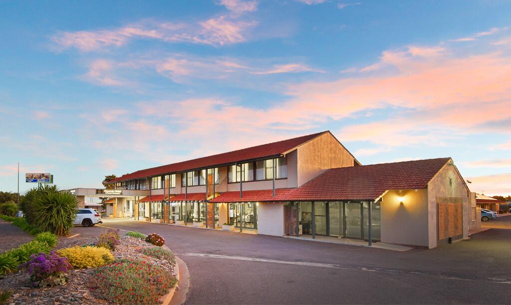 Whyalla SA Accommodation Gladstone