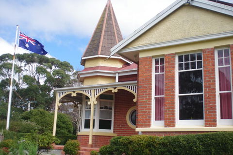 Alexandria Bed And Breakfast - Accommodation Gladstone 0