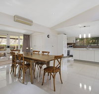 Alinga Longa Residence 4 bedroom with pool - Accommodation Gladstone
