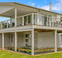All Decked Out - Accommodation Gladstone