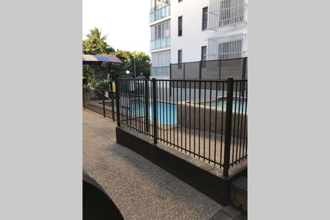 All In 500 Aud Weekly Beachfront The STRAND Studio Apartment - Accommodation Gladstone 3