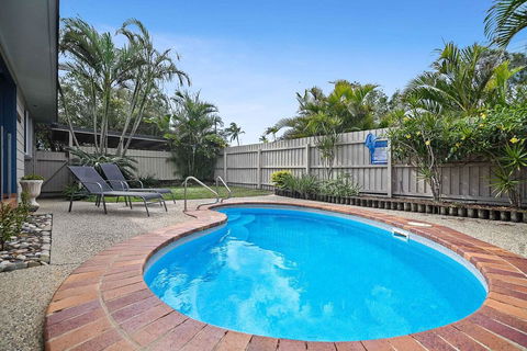 Allamanda Sands - 23 Oriole Avenue - Accommodation Gladstone 0
