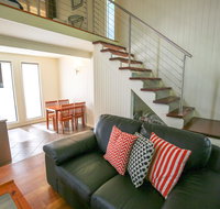 Allambie Cottages - Villa 2 - Accommodation Gladstone