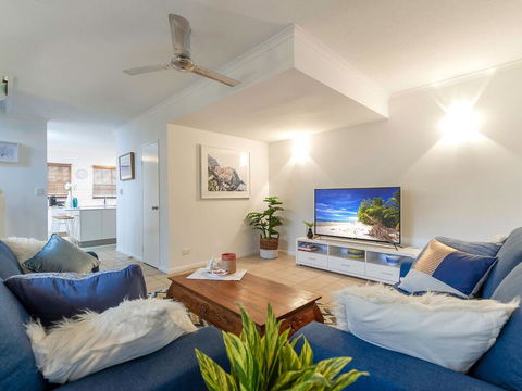 Allawah Palms Villa - Accommodation Gladstone 0