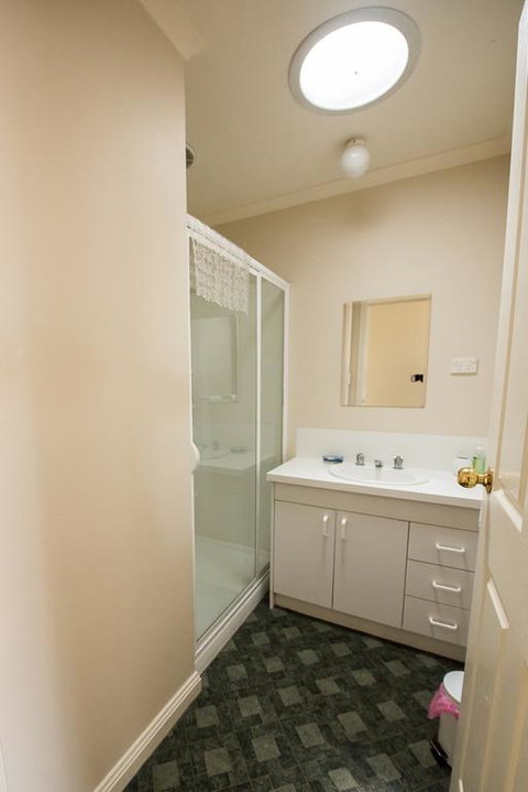Allure - Accommodation Gladstone 3