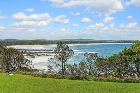 Allure By The Sea - Accommodation Gladstone 3