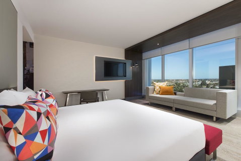Aloft Perth - Accommodation Gladstone 3