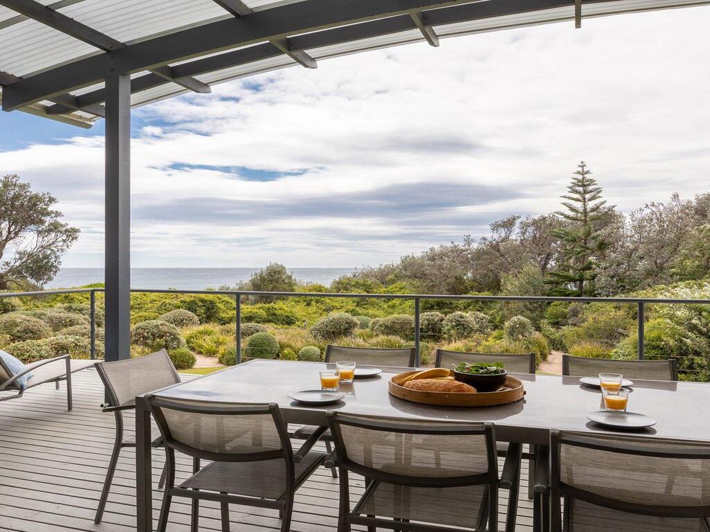 Beecroft Peninsula NSW Accommodation Gladstone