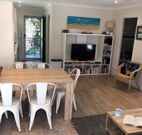 ALOHA AT BLUEYS - Accommodation Gladstone