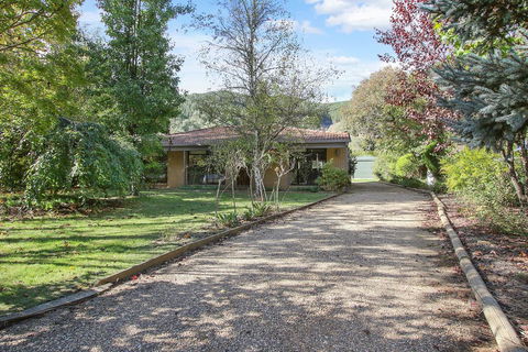 Alpine Streamside - Accommodation Gladstone 1